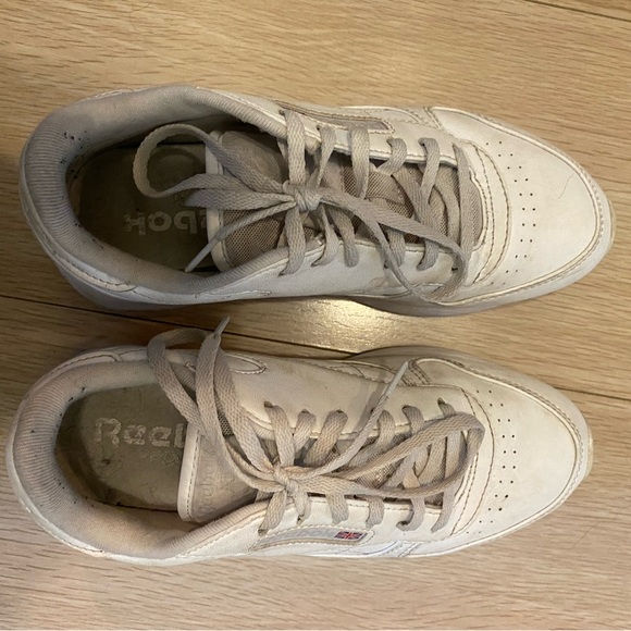 Vegan Reebok women’s 6.5 - Picture 2 of 4